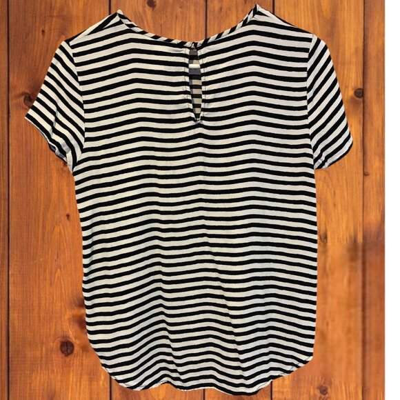 H&M Black White Stripe T-Shirt Fitted Short Sleeve Basic Tee - Small - Picture 3 of 5